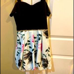 Girls size 8 floral dress